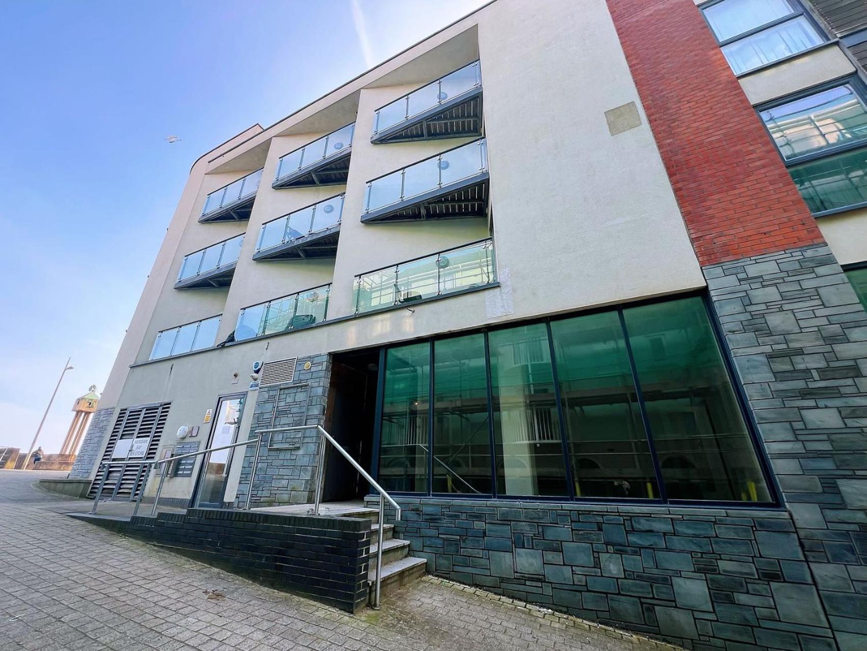 Seaview Boutique One-Bedroom Apt Swansea Exterior foto